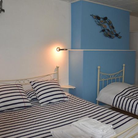 Ker-Loen Bed & Breakfast Val-Couesnon Exterior foto