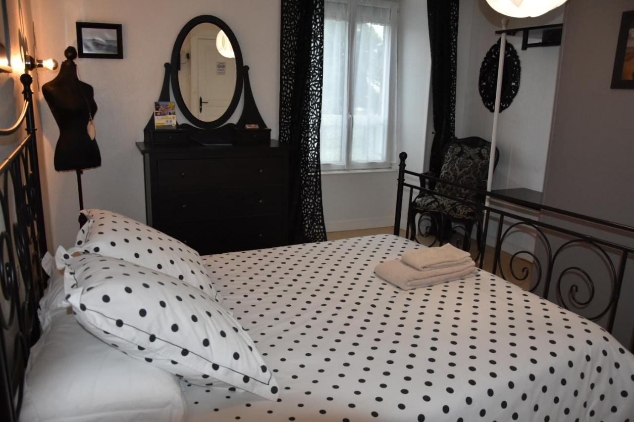 Ker-Loen Bed & Breakfast Val-Couesnon Exterior foto