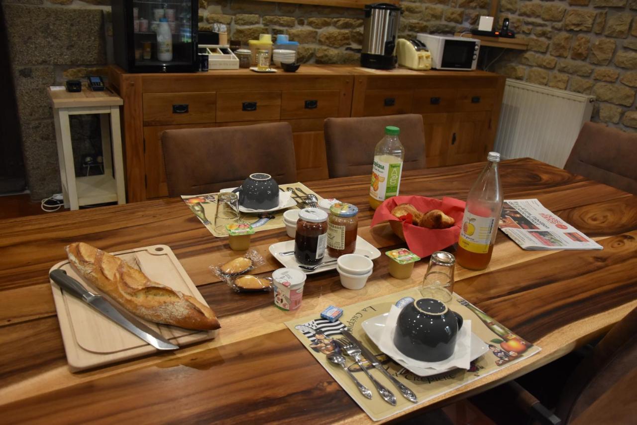Ker-Loen Bed & Breakfast Val-Couesnon Exterior foto